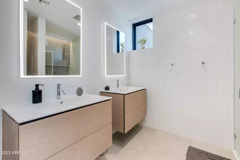 1337 E Pomelo Grove Ln, Phoenix, AZ 85014 photo 11