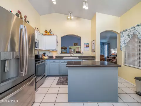 6713 E Manning St, Mesa, AZ 85215 photo 5