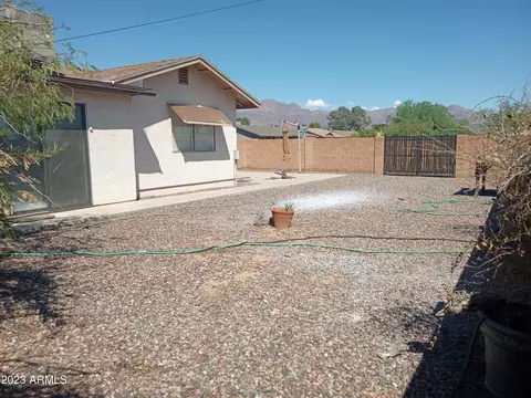 779 E Osage Ave, Apache Junction, AZ 85119 photo 3