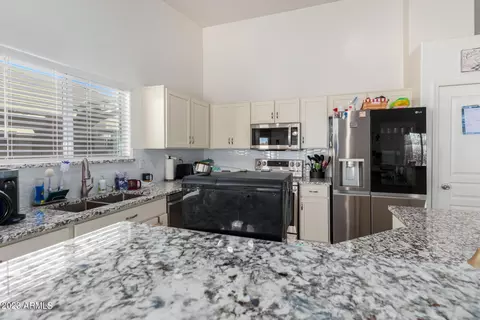 17508 W Caribbean Ln, Surprise, AZ 85388