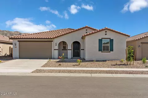 3039 W Estes Way, Laveen, AZ 85339