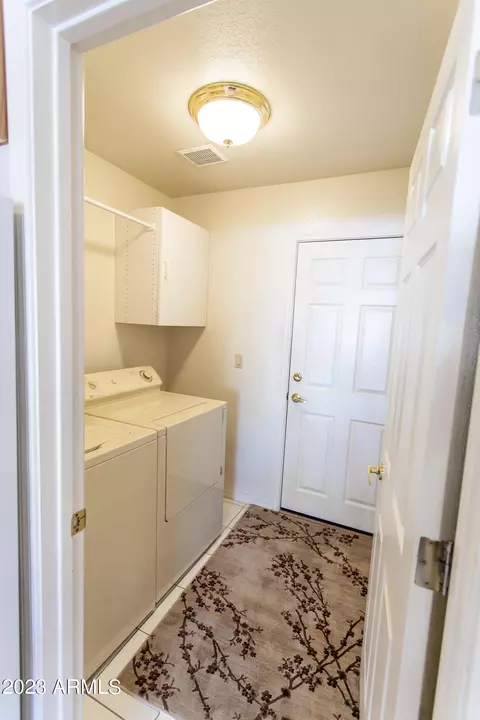 5764 E Montara Pl, Mesa, AZ 85215 photo 3