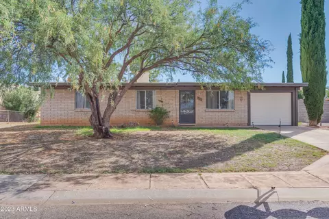 4958 E Raffaele Dr, Sierra Vista, AZ 85635