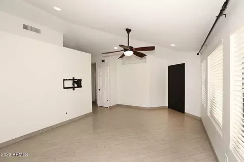 2338 Evans Dr, Phoenix, AZ 85022 photo 4