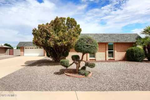 9514 W Newport Dr, Sun City, AZ 85351