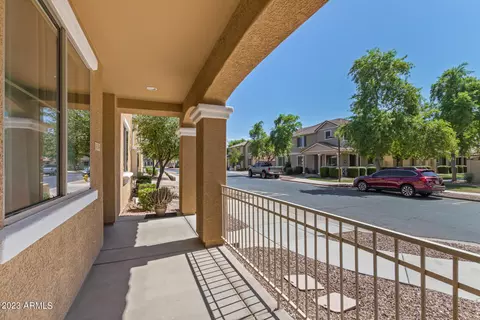 3814 E Trigger Way, Gilbert, AZ 85297 photo 5