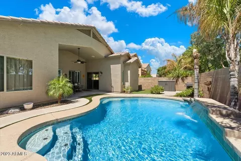 32779 N Hidden Canyon Dr, San Tan Valley, AZ 85142