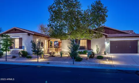 32629 N 15th Gln, Phoenix, AZ 85085