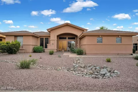 7130 E Saddleback St #11, Mesa, AZ 85207