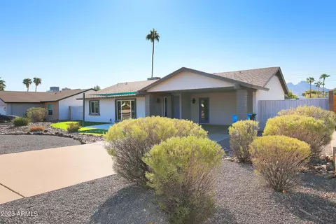 2625 E Becker Ln, Phoenix, AZ 85028 photo 3