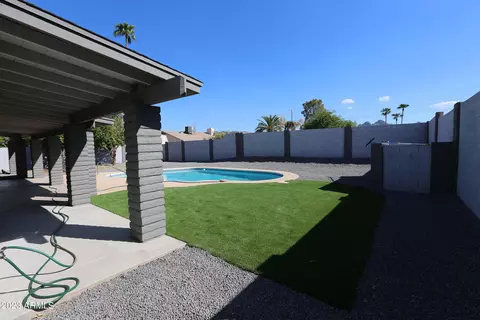 2625 E Becker Ln, Phoenix, AZ 85028 photo 28