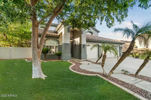 3810 S Thistle Dr, Chandler, AZ 85248