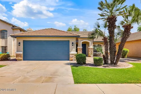 1087 S Jamaica Way, Gilbert, AZ 85296