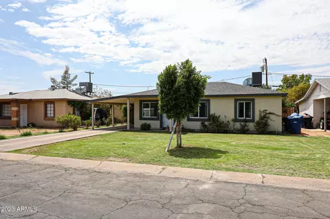 138 N Hunt Dr E, Mesa, AZ 85203