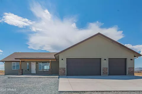 9809 E Livery Ln, Prescott Valley, AZ 86315
