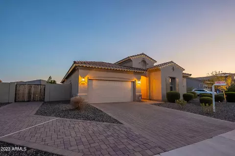 19015 W Medlock Dr, Litchfield Park, AZ 85340
