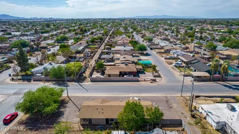 2850 W Pierce St, Phoenix, AZ 85009 photo 9
