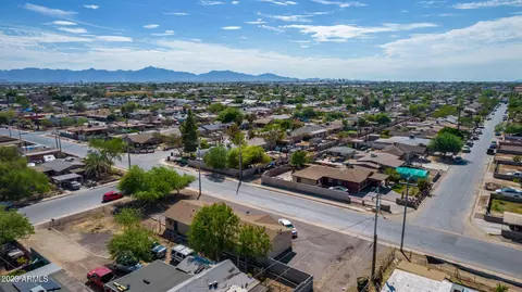 2850 W Pierce St, Phoenix, AZ 85009 photo 10