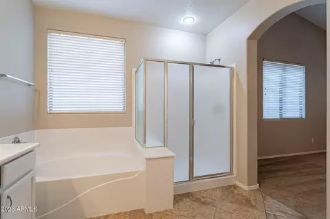 6423 S 37th Ln, Phoenix, AZ 85041 photo 12