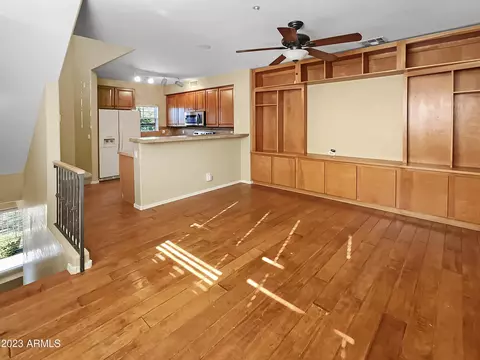 136 W Campbell Ct, Gilbert, AZ 85233 photo 3