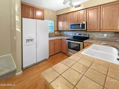 136 W Campbell Ct, Gilbert, AZ 85233 photo 18