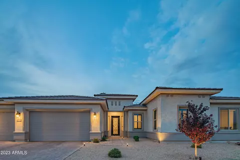 8512 W Fallen Leaf Ln, Peoria, AZ 85383