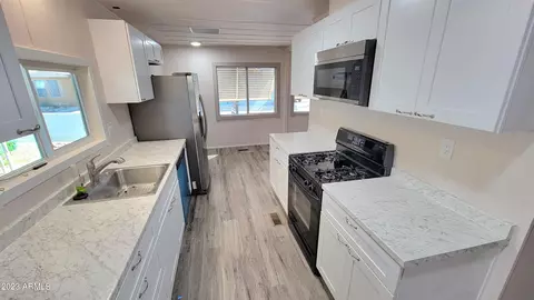 11000 N 91st Ave #70, Peoria, AZ 85345