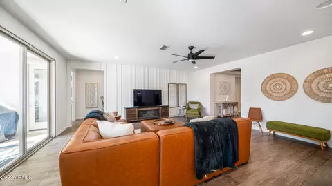 10445 E Sheffield Dr, Mesa, AZ 85212 photo 13