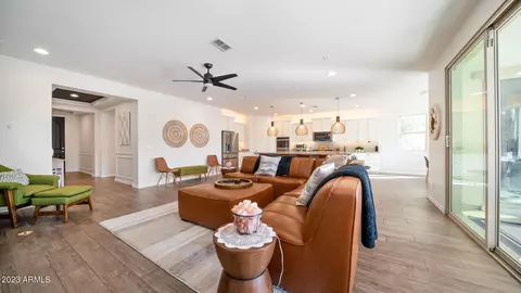 10445 E Sheffield Dr, Mesa, AZ 85212 photo 7