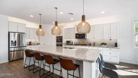10445 E Sheffield Dr, Mesa, AZ 85212 photo 4