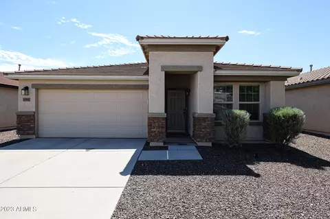 1069 E Daniella Dr, San Tan Valley, AZ 85140