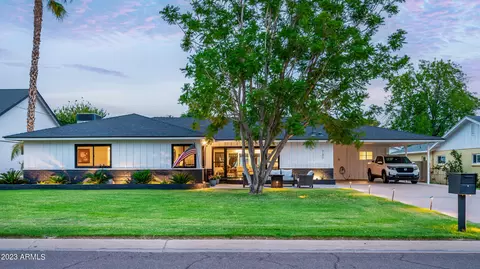 737 E Hayward Ave, Phoenix, AZ 85020