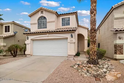 2114 E Briarwood Ter, Phoenix, AZ 85048