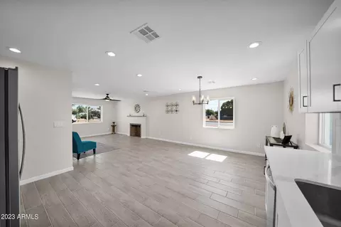 2215 E Palm Ln, Phoenix, AZ 85006 photo 12