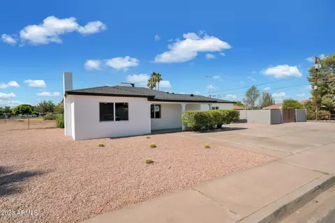 2215 E Palm Ln, Phoenix, AZ 85006 photo 2