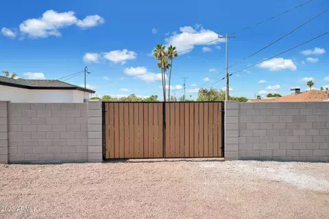 2215 E Palm Ln, Phoenix, AZ 85006 photo 23