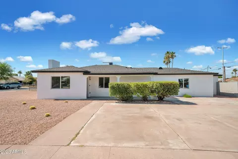2215 E Palm Ln, Phoenix, AZ 85006