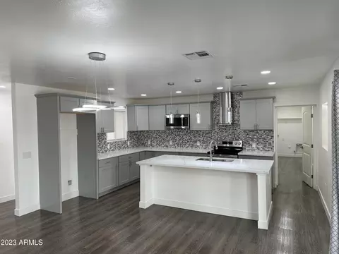 2644 E Virginia Ave, Phoenix, AZ 85008 photo 2
