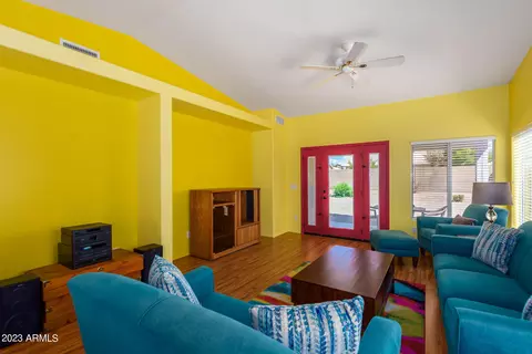 3557 S Buckaroo Trl, Gilbert, AZ 85297 photo 3