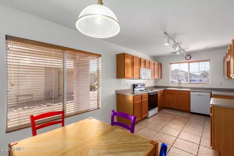 3557 S Buckaroo Trl, Gilbert, AZ 85297 photo 6