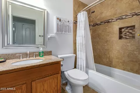 2417 W Cordia Ln, Phoenix, AZ 85085 photo 23
