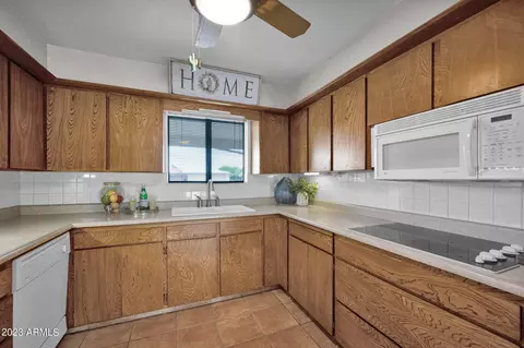 6322 E Des Moines St, Mesa, AZ 85205 photo 9