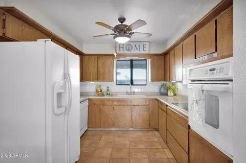 6322 E Des Moines St, Mesa, AZ 85205 photo 8