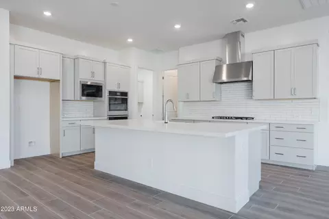1273 E Jude Ln, Gilbert, AZ 85298 photo 2