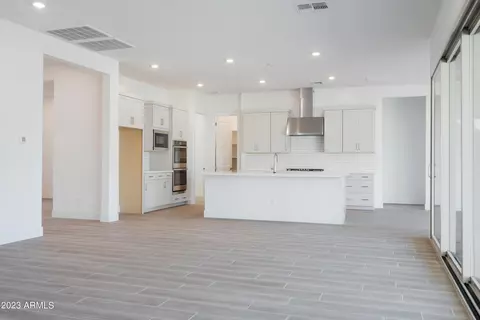 1273 E Jude Ln, Gilbert, AZ 85298 photo 8