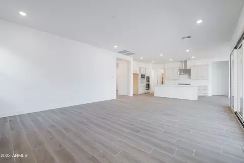 1273 E Jude Ln, Gilbert, AZ 85298 photo 7