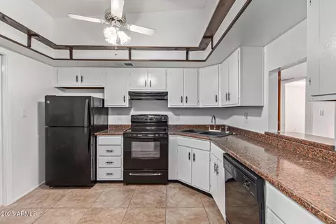 6524 N 24th Dr, Phoenix, AZ 85015 photo 10