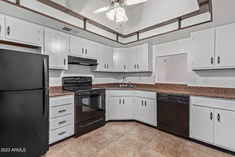 6524 N 24th Dr, Phoenix, AZ 85015 photo 8