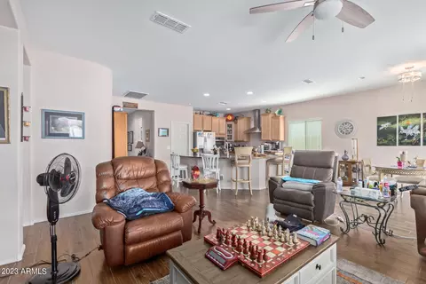 10910 E Topaz Ave, Mesa, AZ 85212 photo 4