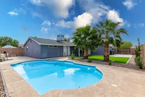 2403 N Longmore St, Chandler, AZ 85224